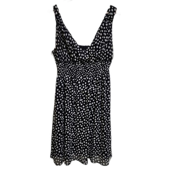 Mlle Gabriellle Dress Sz 2X Black Polka Dot Surplice V Neck Sleeveless Smocked - Picture 1 of 9